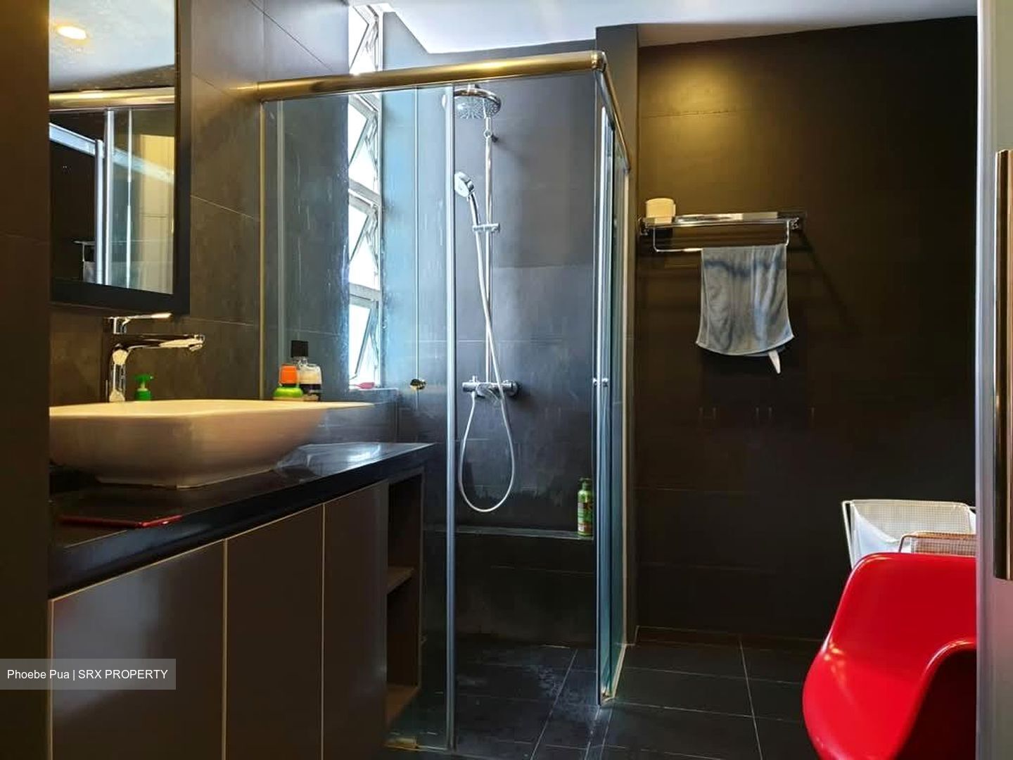 Hillington Green (D23), Condominium #563349641